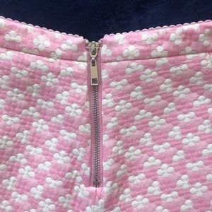 Forever 21 Exclusive baby pink fitted shorts sz. S